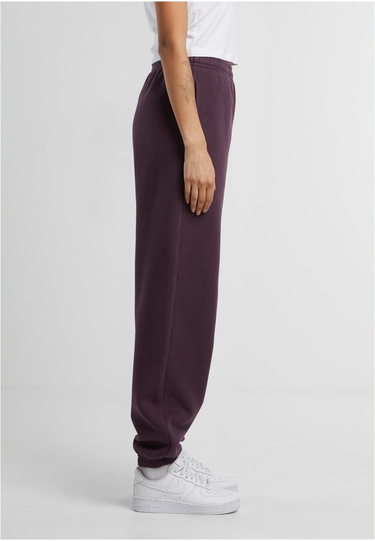 Ladies Fluffy Sweatpants - workoutbrands.com