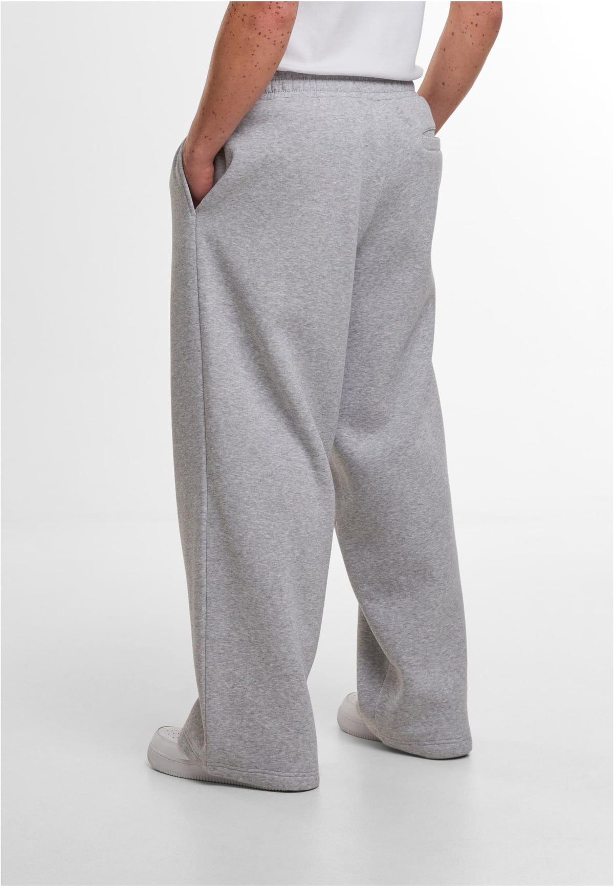 Wideleg Sweatpants - workoutbrands.com