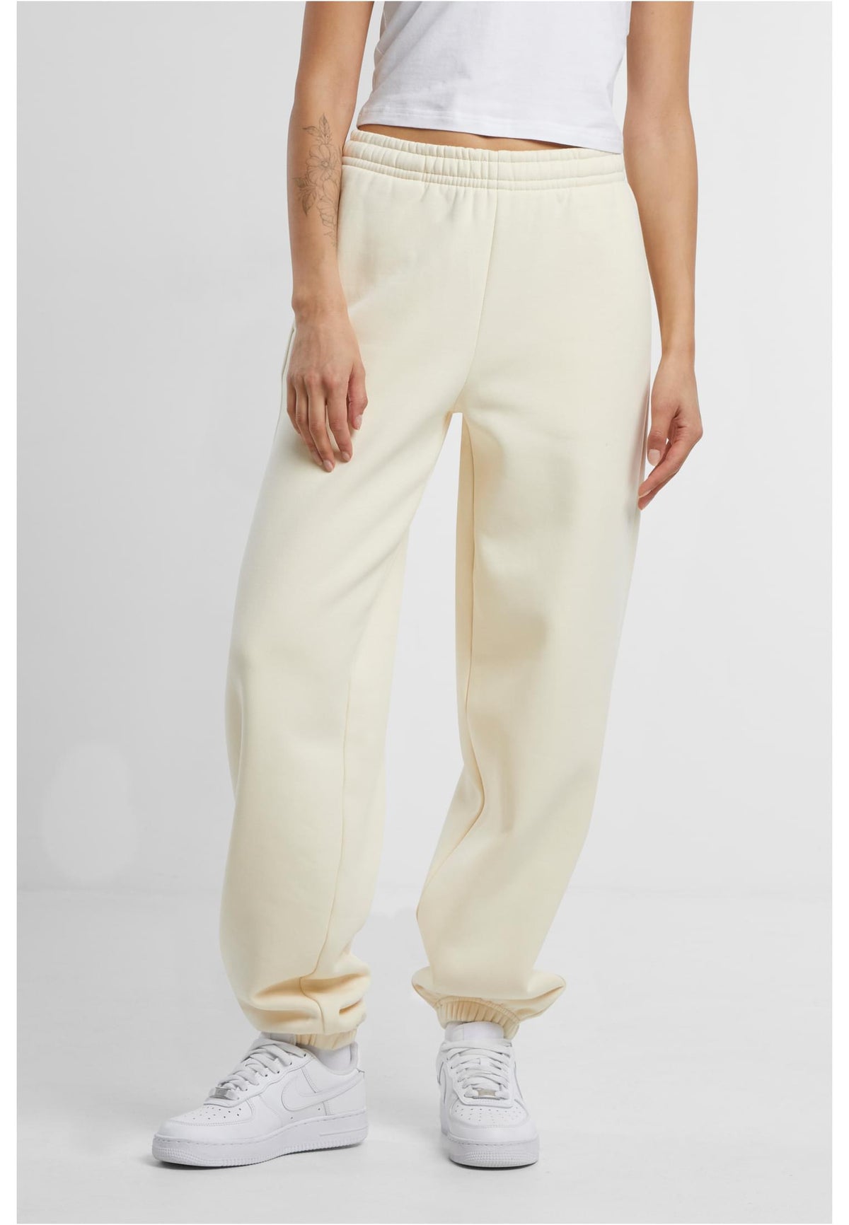 Ladies Fluffy Sweatpants - workoutbrands.com