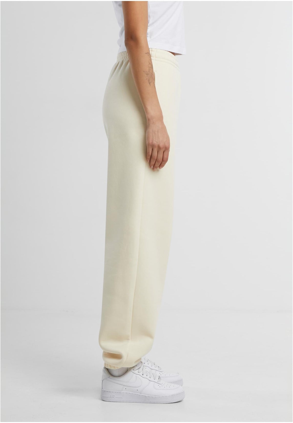 Ladies Fluffy Sweatpants - workoutbrands.com