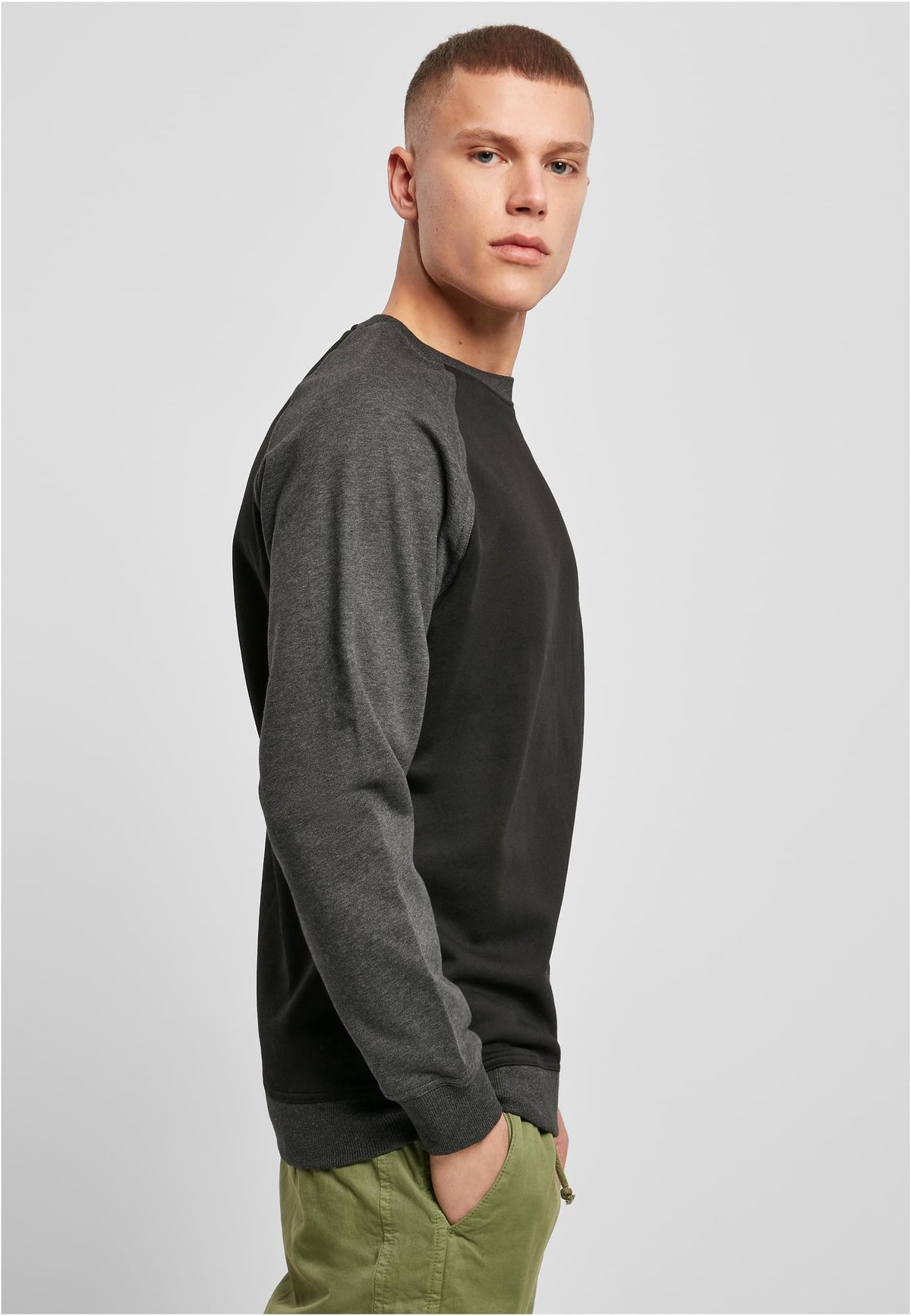 Raglan Crewneck - workoutbrands.com