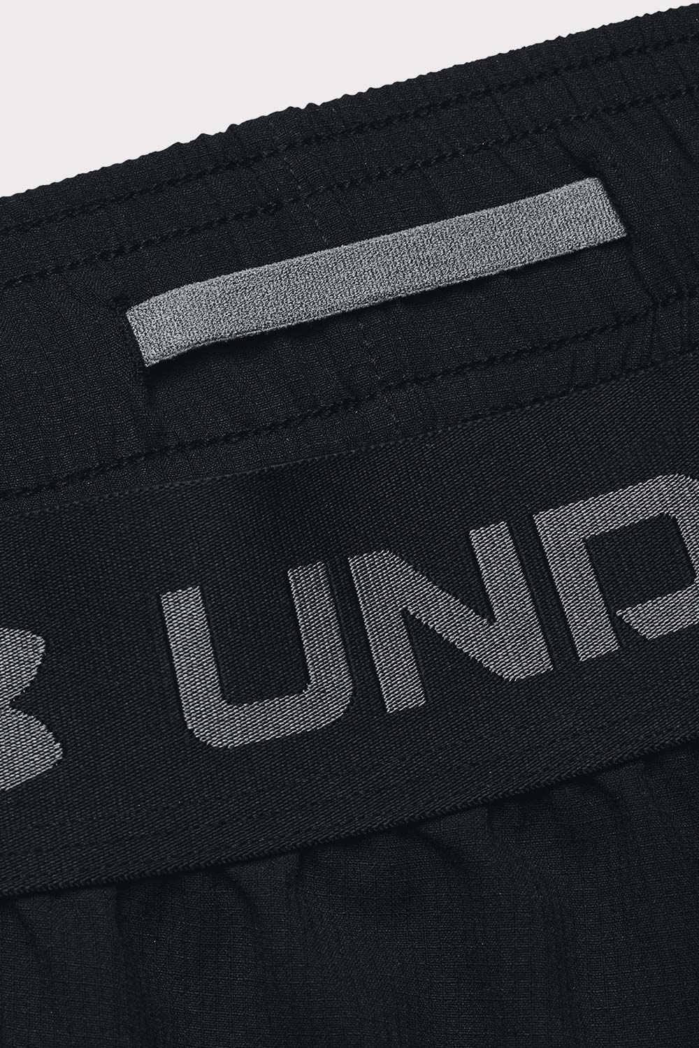 UA Vanish Woven 8in Shorts - Nero